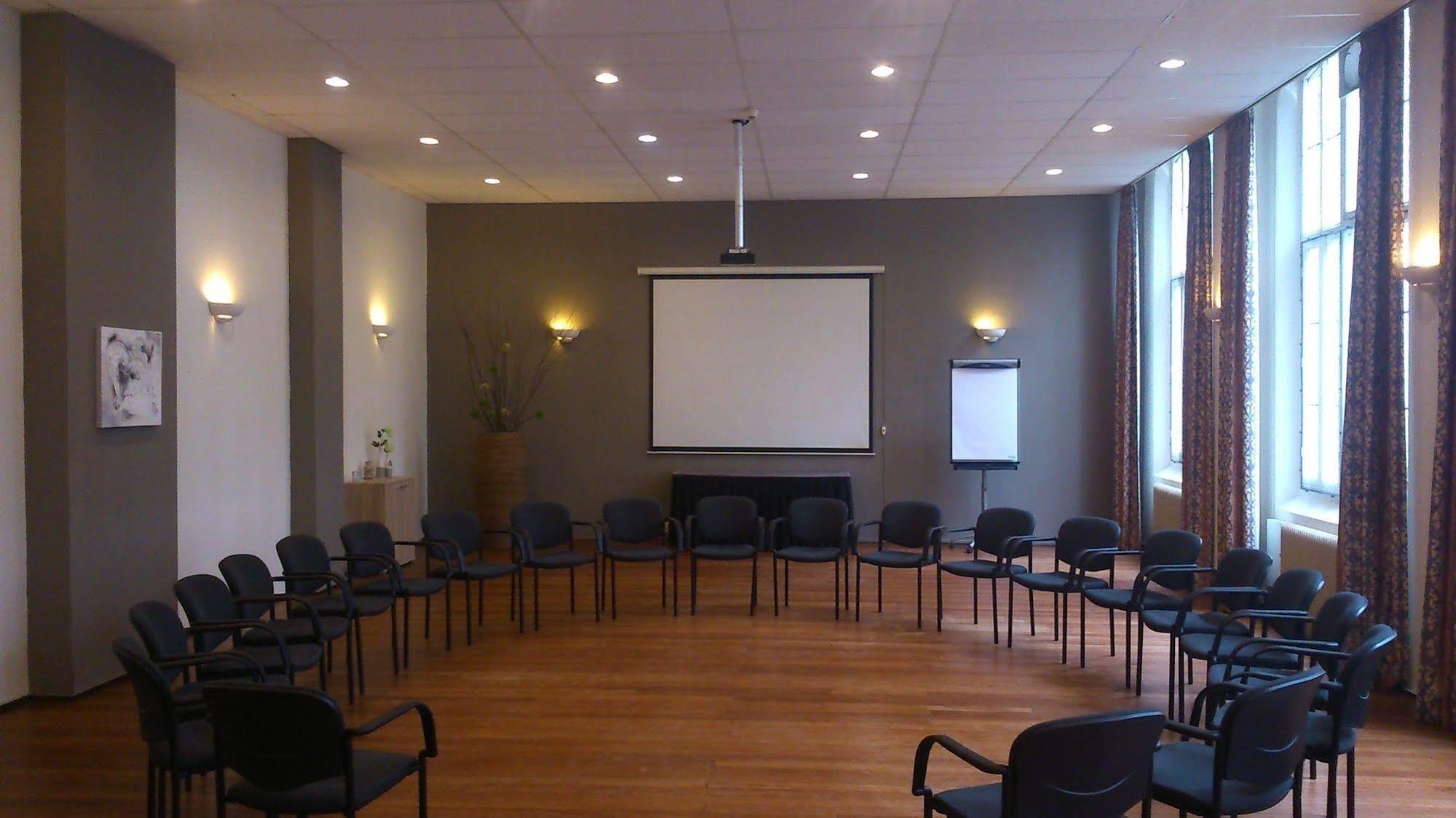 Bovendonk Business- & Eventlocatie Hoeven Exterior foto